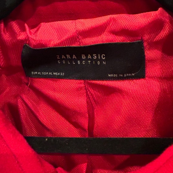 Zara Basic Red Knit Button Down - as seen on Kate Middleton - Picture 3 of 10